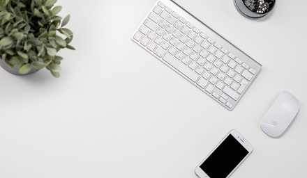 16 9 Card Vacancy Receptionist